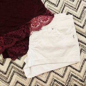 White jean shorts - Midrise (new)